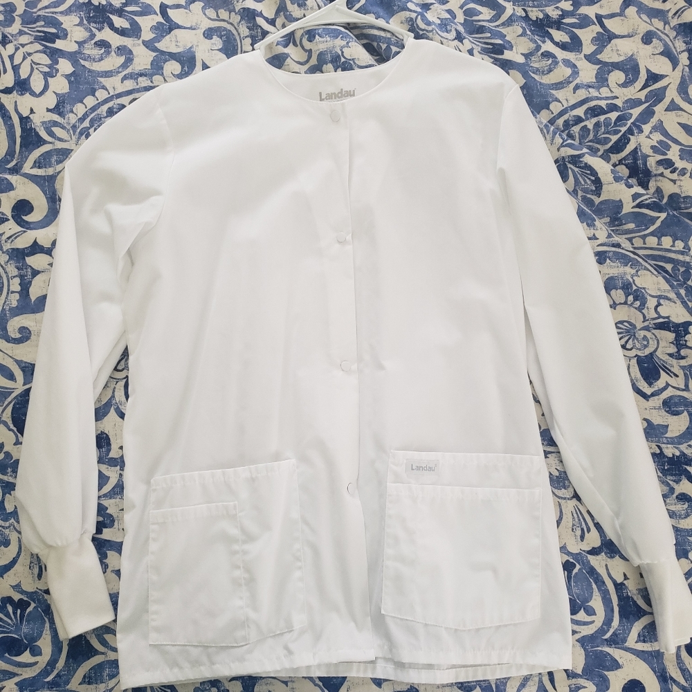 Landau scrub jacket